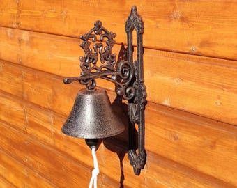 Rustic Cast Iron Doorbell: Vintage Welcome Bell, Wall Mounted