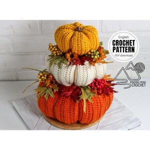 CROCHET PATTERN X Crochet Pumpkins Centerpiece Pattern, English PDF Download, Crochet Fall Decoration Pattern,