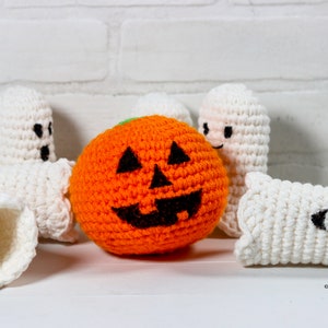 CROCHET PATTERN X Crochet Halloween Bowling Set Pattern, PDF Download, English Crochet Pattern, Crochet Game image 3