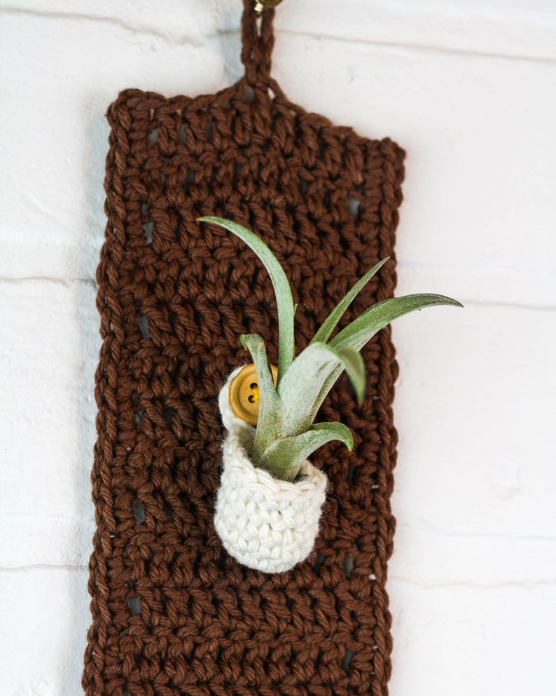 CROCHET PATTERN x Crochet Boho Plant Hanger Pattern, Plant Holder Pattern, Air Plant Display Pattern, Wall Decor Pattern, English Download image 6