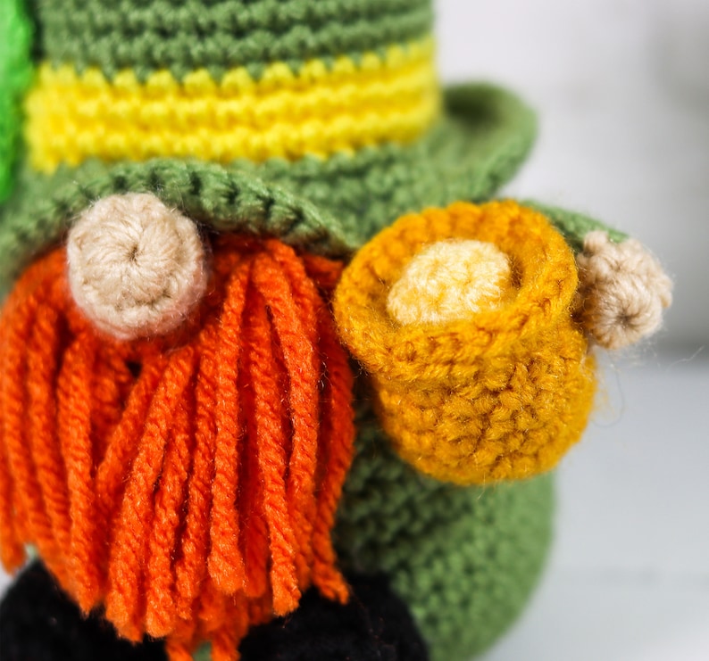 CROCHET PATTERN X Leprechaun Gnome, English PDF Download, St. Patrick's Day Gnome Pattern image 3