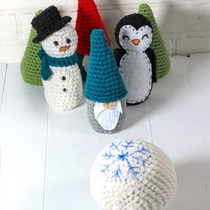 CROCHET PATTERN X Winter Bowling Set Crochet Pattern, English PDF Download, Holiday Bowling Set image 4