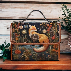 Bolso floral y de zorro con bordados falsos, bolso de mano Boho Cottagecore Witchy Fox, bolso de mano floral Boho Naturecore Fox, bolso Dark Forestcore Fox imagen 2