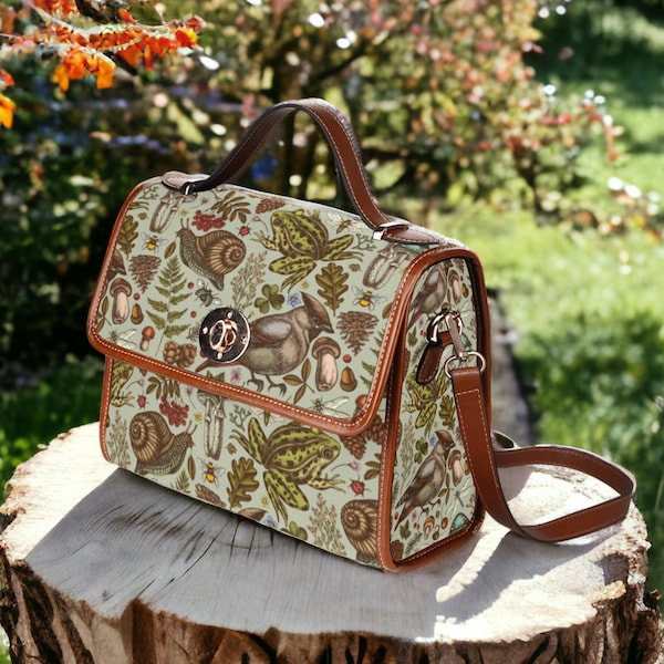 マジックフォレスト サッチェルバッグ、コテージコア マッシュルーム フロッグ スネイル パース、キャンバス ウィッチ パース、ゴブリンコア エステティック ネイチャーコア ボヘミアン フェアリー グランジ バッグ