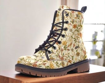 Bottes de combat en cuir végétalien floral Boho, bottes à lacets de sorcière à fleurs, bottes Whimsigoth, bottes Boho Cottagecore Country Girl, botte Coquette