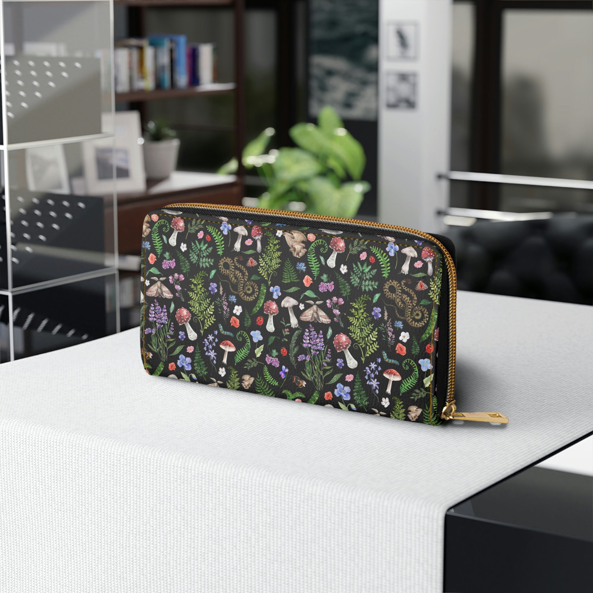 [JILLSTUART]★EGG★ZIP WALLET Comme des Garcons Wallet Washed Full Zip Around Wallet