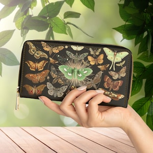 Fantasic Moths Wallet, Entomologist Moth Aesthetic, Forestcore Zipper Clutch Wallet, Cottagecore Wallet, Dark Academia Gifts, Vintage Moths