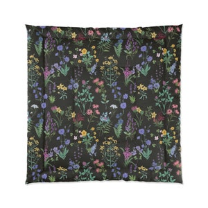 Dark Wildflowers Comforter Queen, King Twin, Moody Floral Bedding, Dark Cottage Aesthetic, Dark Nature Aesthetic, Maximalist Home Bedding