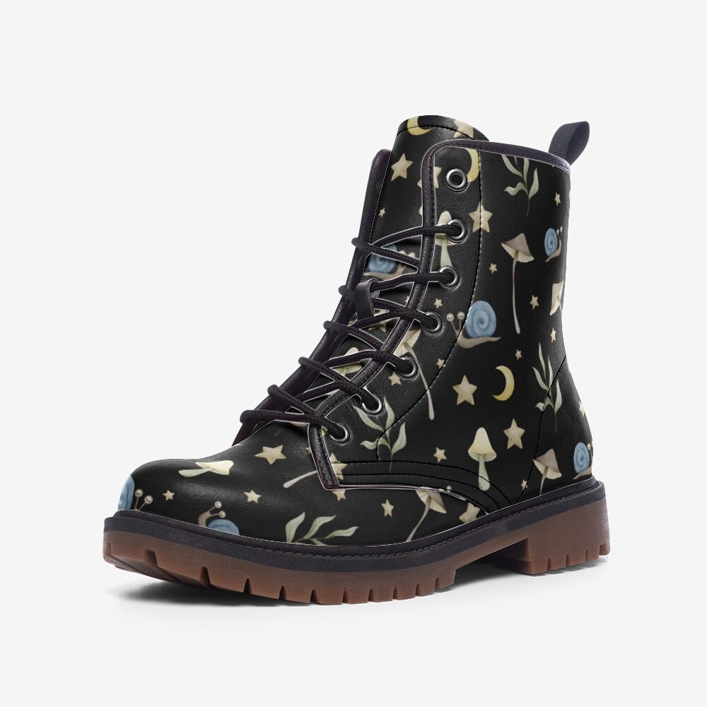 ◆KOMOREBI MUSEUM◆ Suede wide middle boots natural leather turquoise-leather-embroidered-