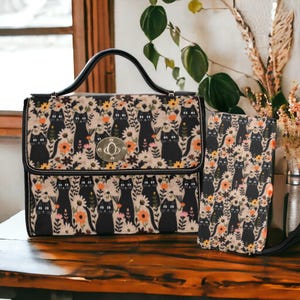 Conjunto de cartera y bolso de punto con gatos y flores de estilo Cottagecore, conjunto floral con gatos bohemios, bonito bolso de mano con diseño de gato de estilo Cottagecore, conjunto de regalo con gatos negros de estilo hippie y brujería
