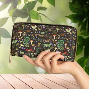 Vintage Naturalist Wallet, Naturecore Aesthetic, Forestcore Zipper Clutch Wallet, Dark Academia Gifts, Witchcore Wallet, Dark Cottagecore