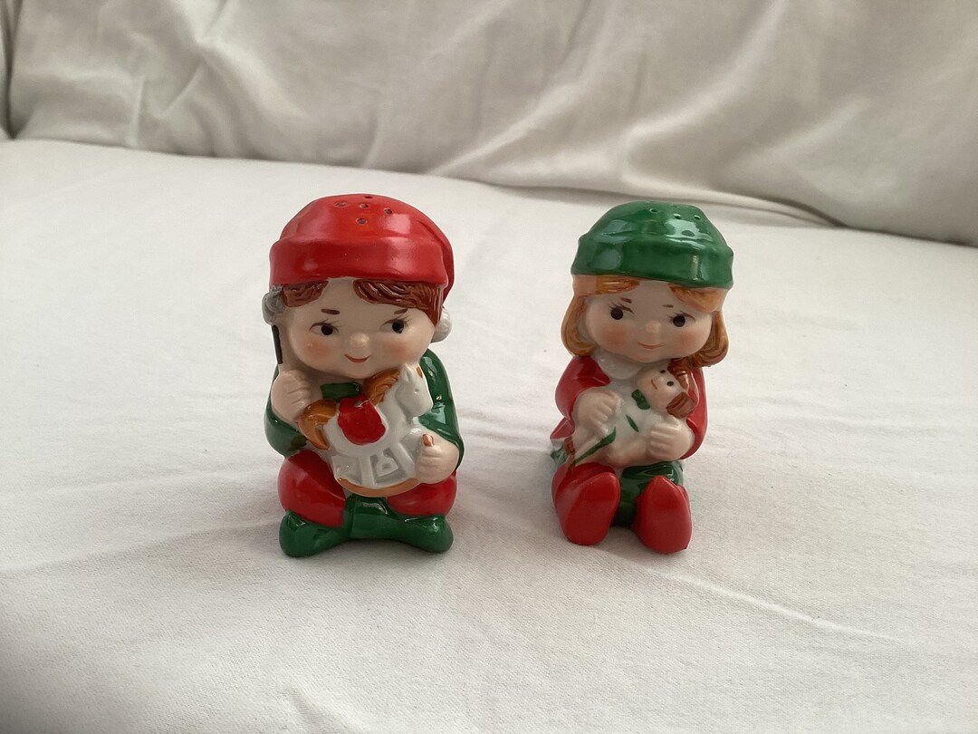 Vintage Avon Collectible Christmas Elves Salt Pepper Shakers Etsy