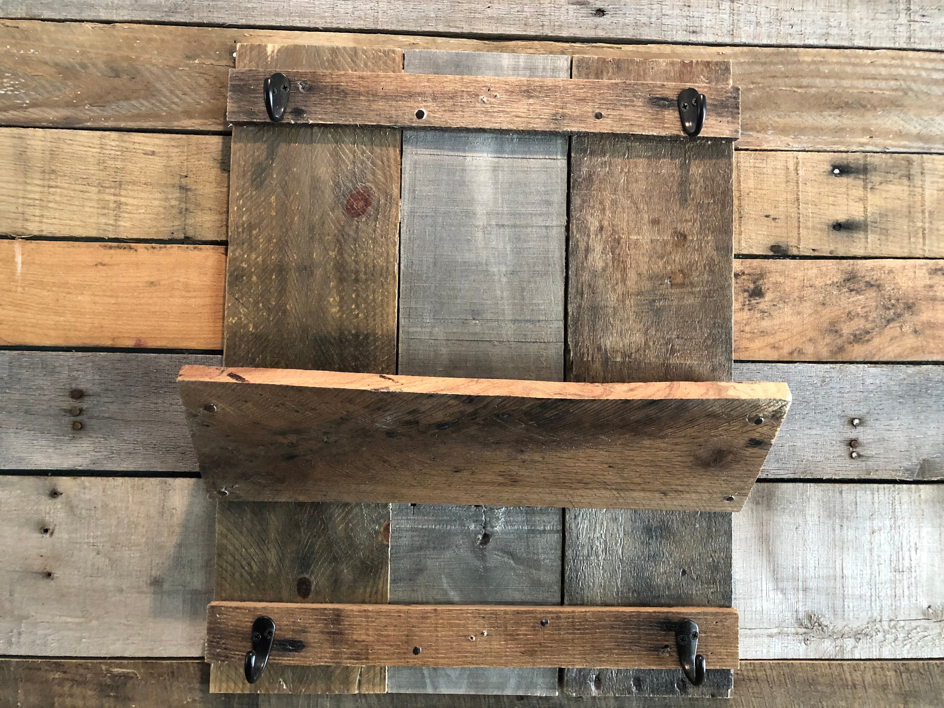 Reclaimed/pallet Wood Wall Decor Mail/key Chain Holder - Etsy