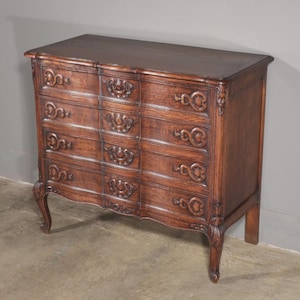 Antique French Louis XV Oak Dresser/ Commode/ Chest of Drawers Highly Carved