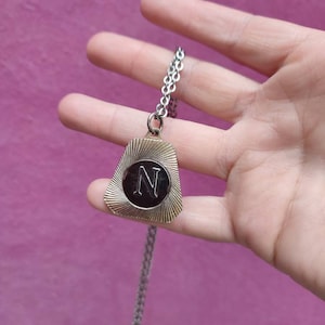 Vintage Monogram nombre collar Collar de cadena monograma colgante Carta N medallón Custom Men idea de regalo Regalo para su joyería Unisex Joyería fina