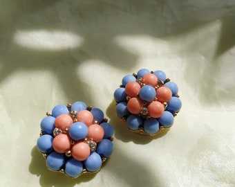 Vintage funky summer earrings Cluster earrings 90s clip on earrings Faux Bijoux Costume earrings Deadstock jewelry Handmade earrings Earlobe