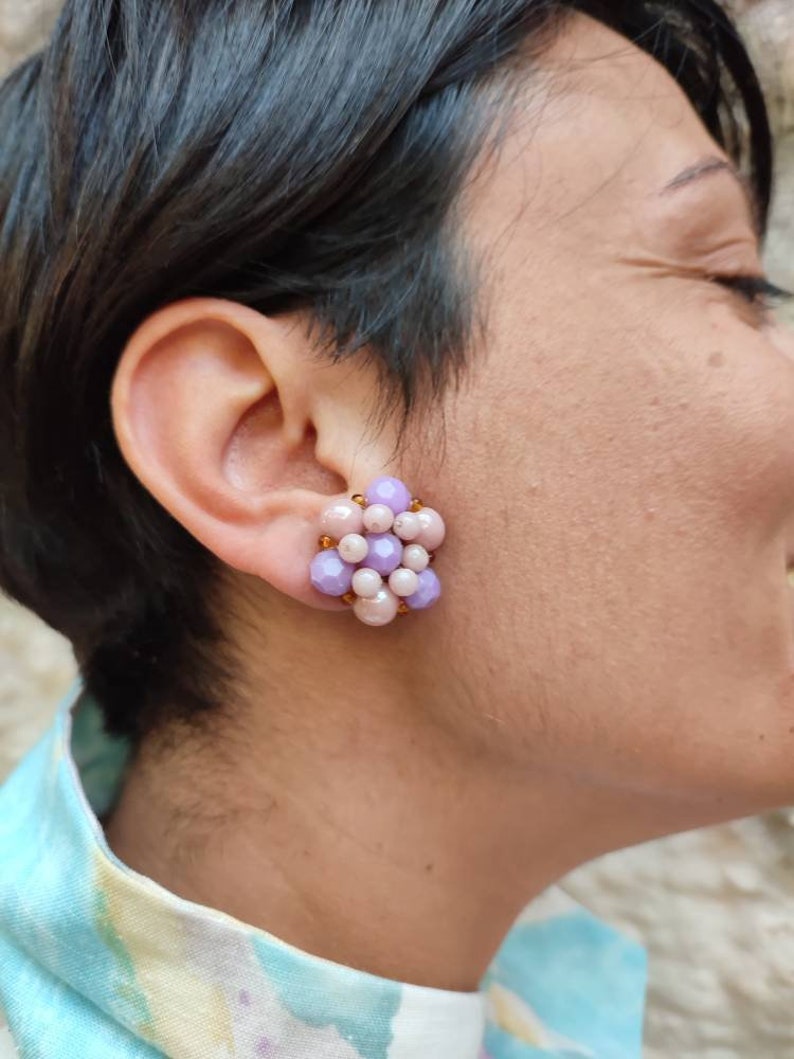 Vintage funky cluster earrings Summer jewelry Summer time earrings Clip on earrings Faux bijoux Beaded earrings Purple colour earrings Retro image 2