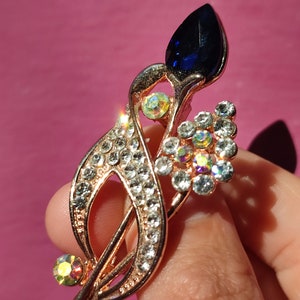 Vintage rhinestone bouquet of flowers brooch Blue crystal flower brooch Nosegay spring brooch Baroque glass retro accessories Brooch for her