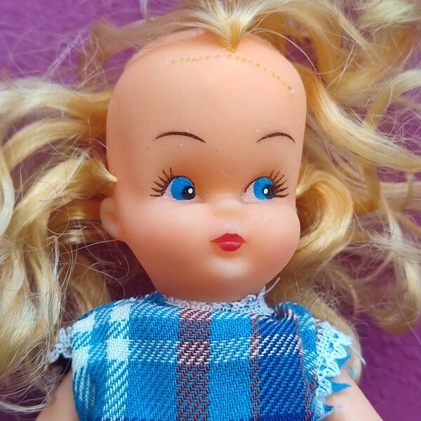 Greek doll 1970 Collectible doll Blue eyed doll Blue plaid blouse doll Old played toys Blond curly hair doll Retro fashion doll Celluloid