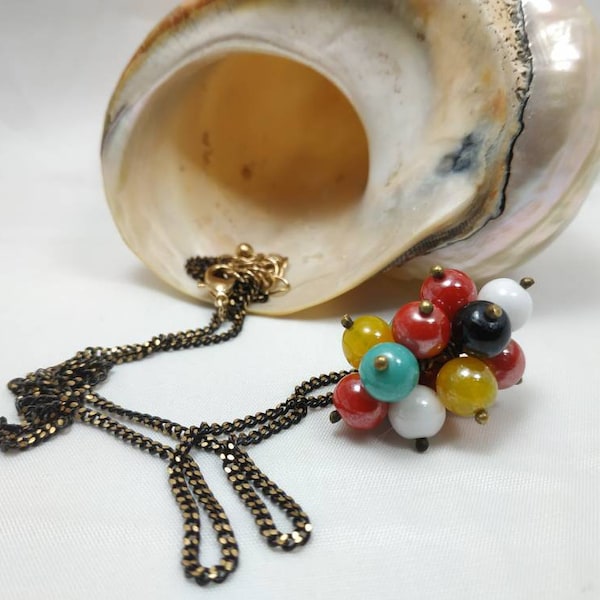 Vintage Grapes pendant Cluster pendant Brighter necklace Colourful jewelry Fruit pendant Beads Lucky charm Ornament Amulet Retro bijoux