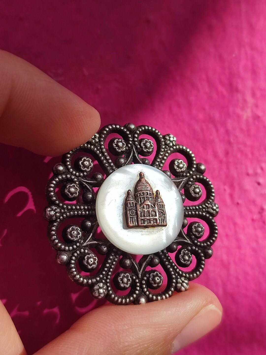 Broche En Métal Cœur Sacré Avec Photo De Jésus - Cabochon Verre 2 Cm, Effet 3D, Bijou Fait Main, Cadeau Religieux