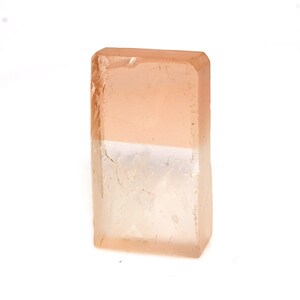 Topacio Volyniano preformado Volyn Ucrania (vid bicolor incolora) 52,77 ct 26,7 x 15 x 7,5 mm