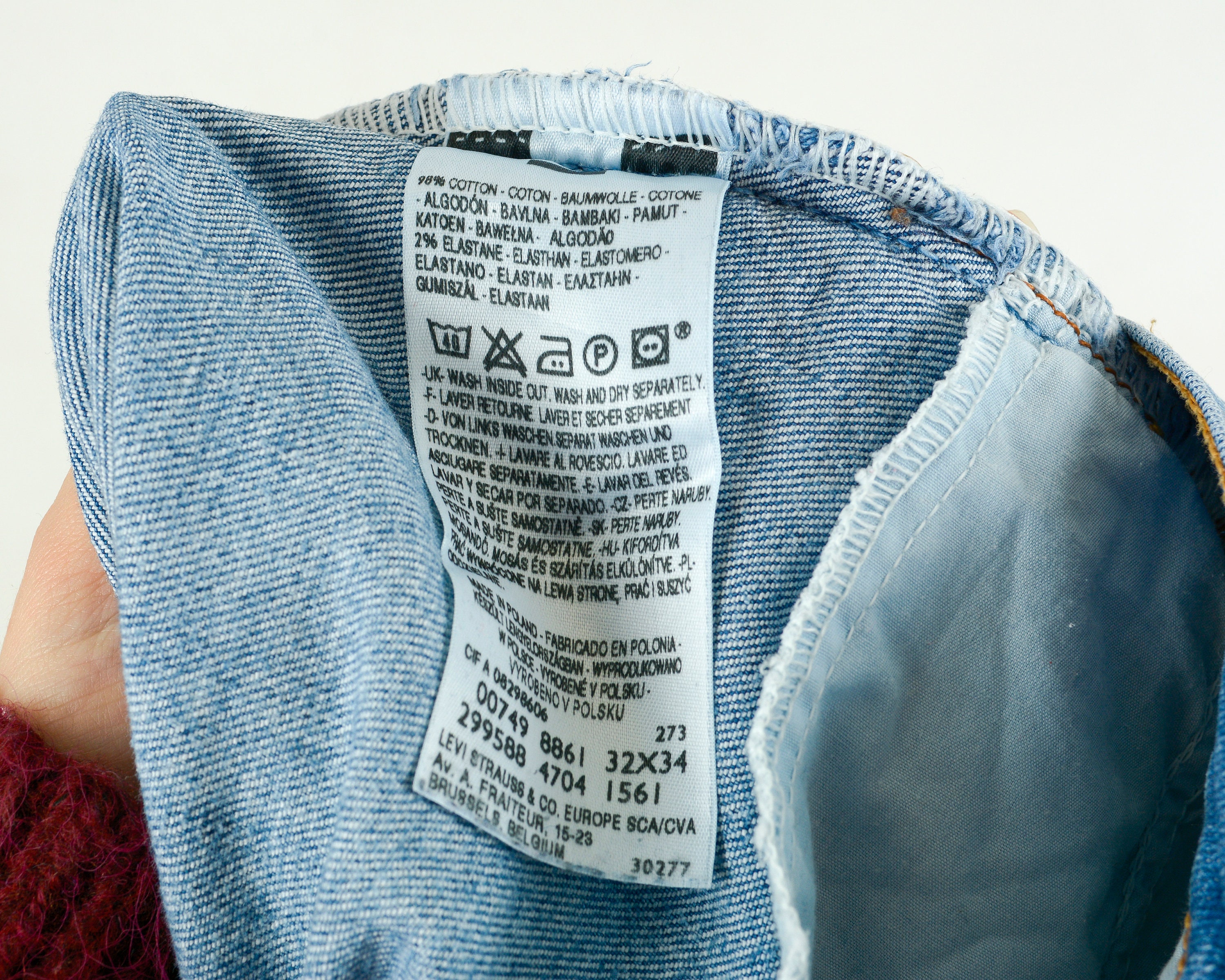 Vintage LEVI'S STRAUSS 749 88 Women's W32 L34 Regular Fit Vintage LEVI'S STRAUSS 749 88 Women's W32 L34 Regular Fit