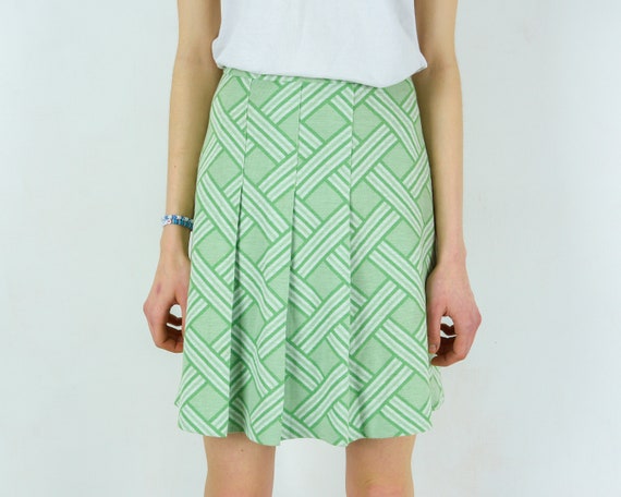 Vintage Courtelle Women S Jersey Summer Skirt Abo… - image 5