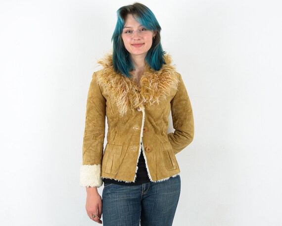 Vintage annees 70 Femmes XS Daim Veritable Veste En Cuir Manteau Mongol Fourrure Mouton Garniture Bouton Up Mod Synchronise Hiver Hippie 2v Etsy Canada
