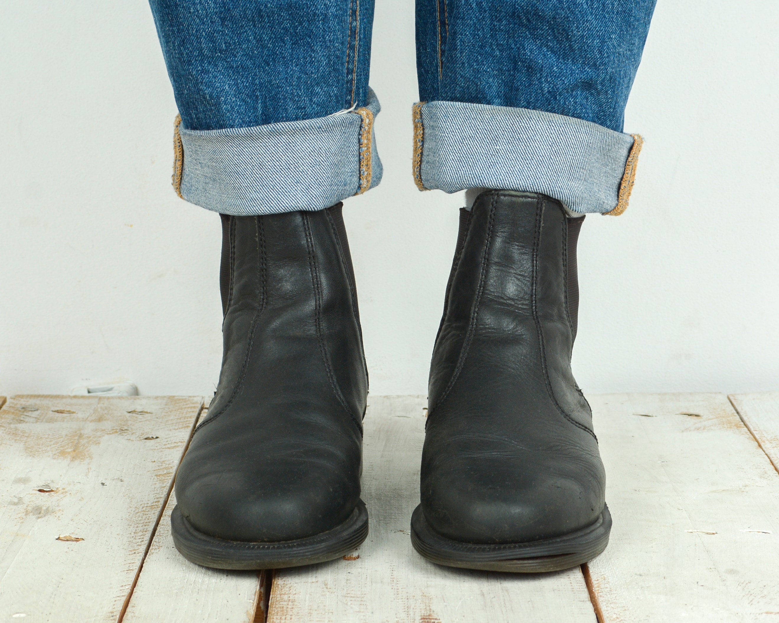 Vintage Dr. Martens Laura UK 5 Pullons Chelsea used Shoes EU 38 Air Wair Round Toe US W 7 Black Leather Riding Slip on Ankle Boots 4a