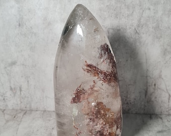 Garden Quartz: Embrace the power of nature. Unleash creativity, balance and spiritual growth.