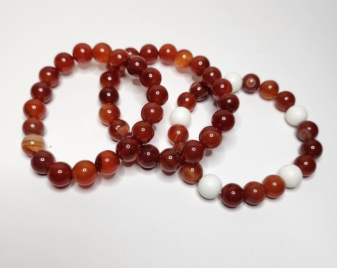 Carnelian: Promotes creativity, courage and self-confidence. Vibrant energy and ability to enhance vitality and passion.