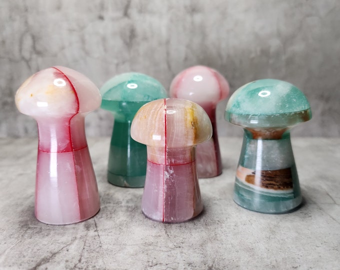 Fluorite Mushroom: Clarity and balance. Promotes concentration and tranquility. A unique combination of stability and colorful energy.