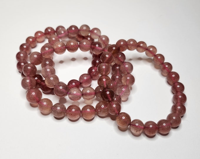 Strawberry Quartz: Known for its loving and healing properties. It promotes love, joy and emotional balance.