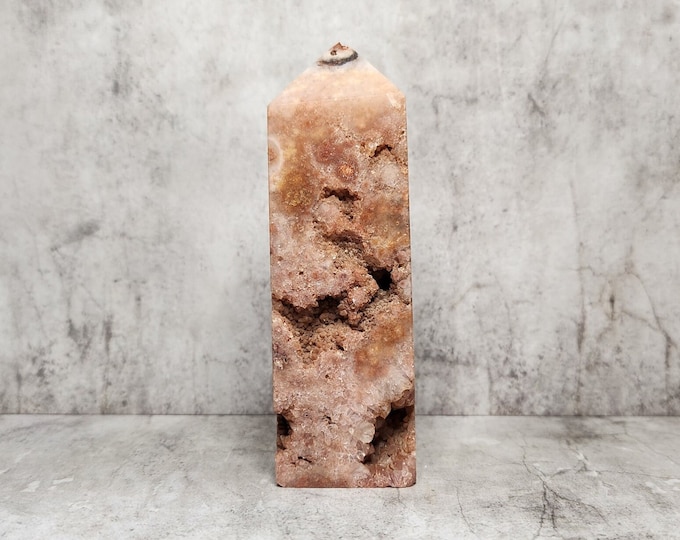 Red Agate with druzy. Grounding and protective, a stable energy source with raw power and soft depth. Unprocessed crystal openings.