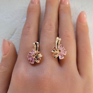 Rose Gold Earrings earrings.  18k  Rose Gold Earrings
