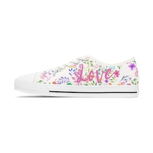 Women's Low Top Sneakers Love Flower Heart Design image 1