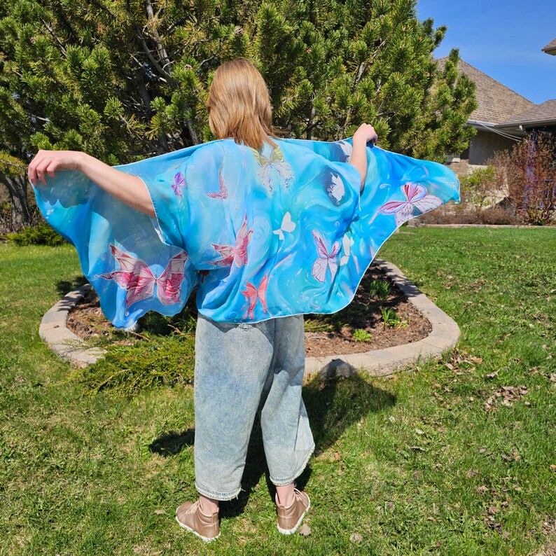 Fuchsia Lace Butterfly Kimono
