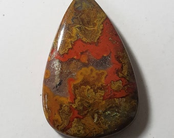 Cabochon Agate Seam