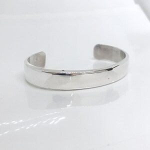 Vintage Navajo Sterling Silver Minimalist Cuff Bracelet