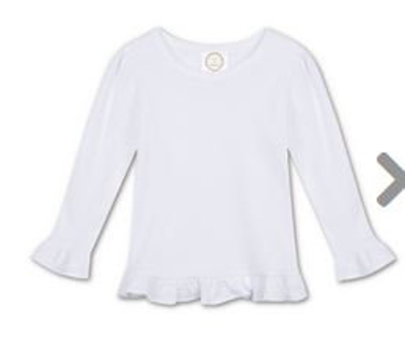 Op de afbeelding: Witte longsleeve met een geruite zoom en geruite mouwen.