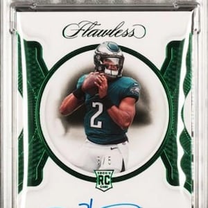 2020 Panini Flawless Emerald Jalen Hurts Rookie Signatures Philadelphia Eagles Auto Emerald /5 FRSJHU PSA