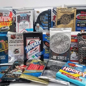 300 Ungeöffnete Hockeykarten in Packungen Vintage NHL Karten Aus den 90er Jahren | Kultige Karten