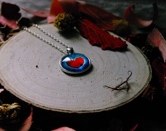 Heart Necklace from The Legend of Zelda| video games| cabochon 20 mm diameter | silver metal