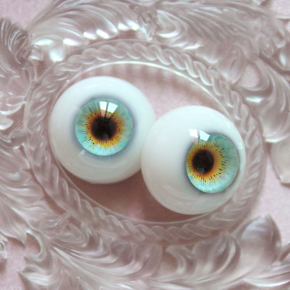 14/6 mm Doll eyes (1/3 scale) - 'Jelly beans' – Nakana Workshop
