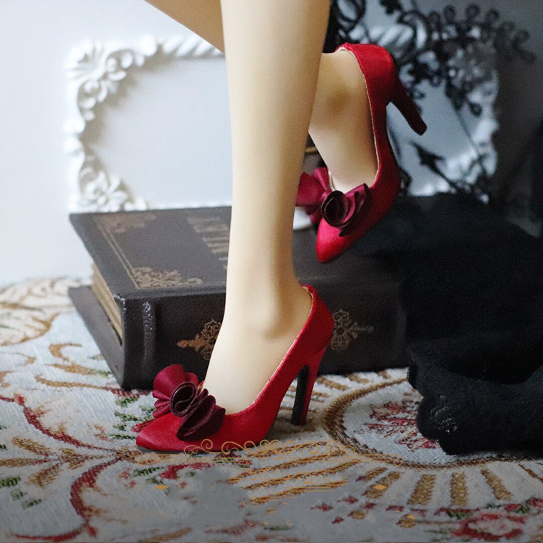Zapatos tacon 2025 de muñeca