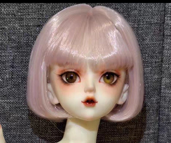 Perruque Courte Poupée Cheveux Naturels 40,5 Cm – Fabrication Française