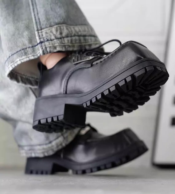 Miniature Bjd Shoes,ID75 Doll Boots,Black Leather Shoes for Dolls