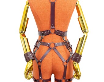 Reversible Chest Bondage Set with Thigh Harness and Wrist Cuffs