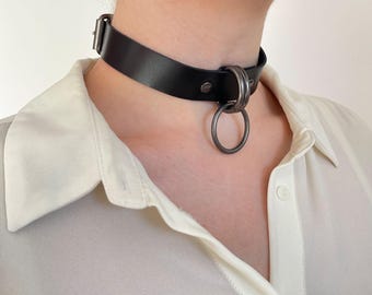 Gargantilla artesanal de cuero con anilla en forma de O, collar con nombre personalizado, estilo gótico punk